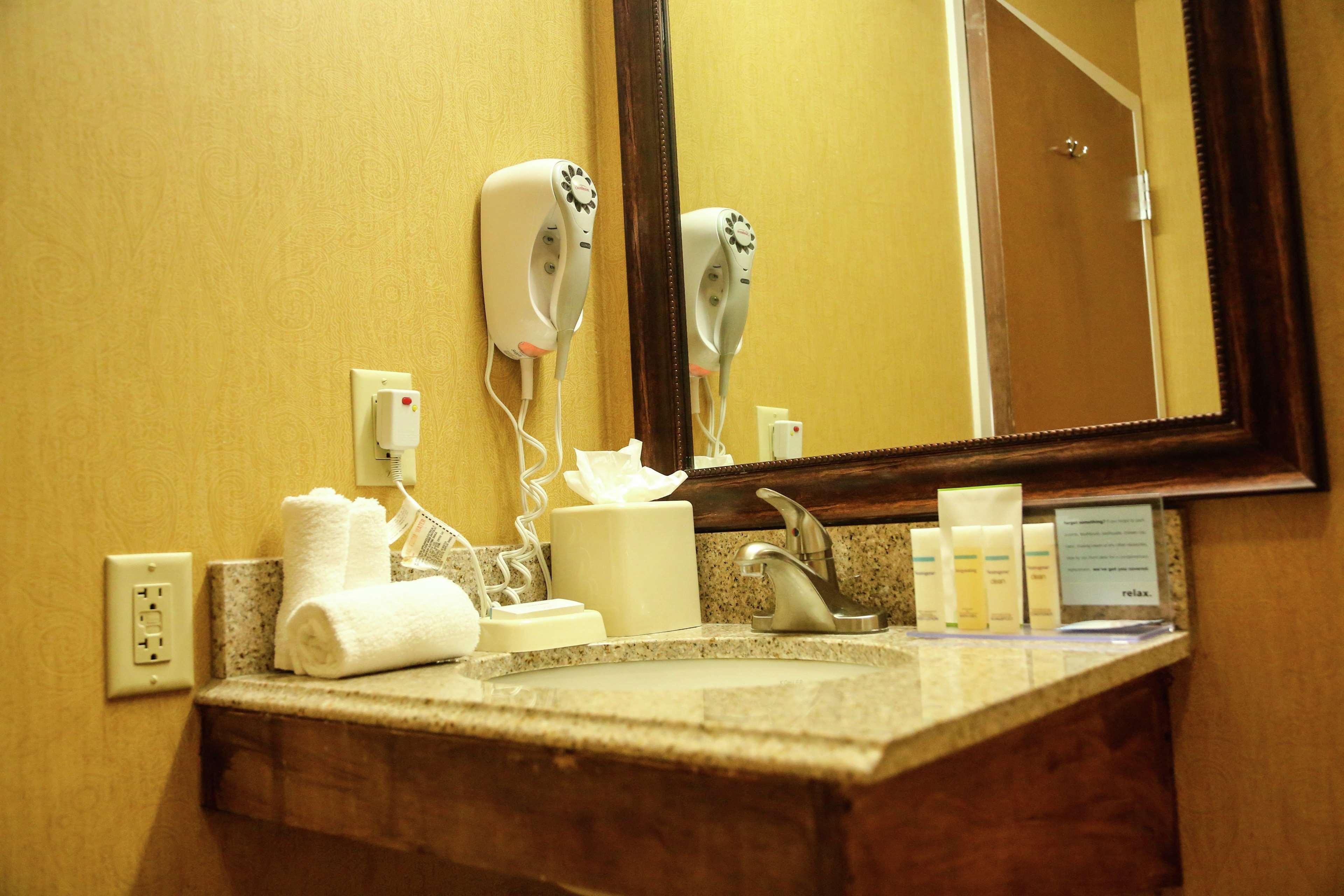 Hampton Inn & Suites Mccomb Ngoại thất bức ảnh