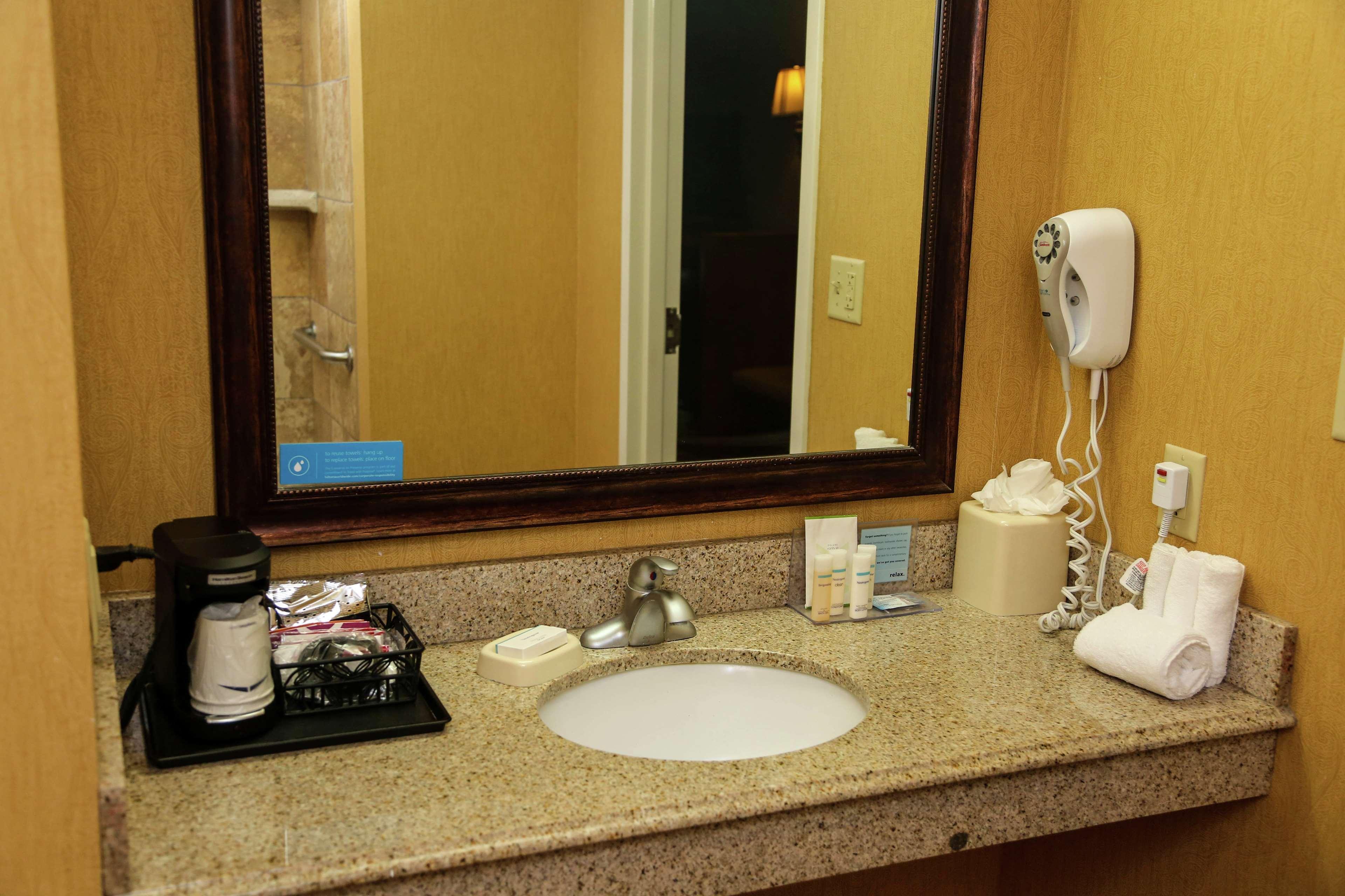 Hampton Inn & Suites Mccomb Ngoại thất bức ảnh